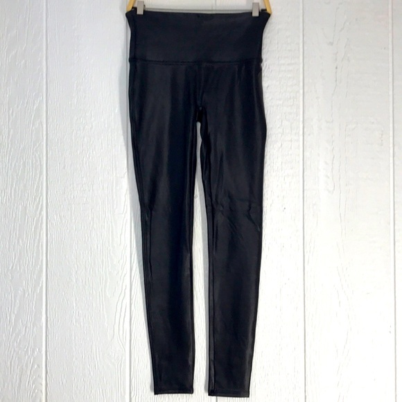Spanx Solid Black High Rise Faux Leather Leggings size Medium - Picture 3 of 9